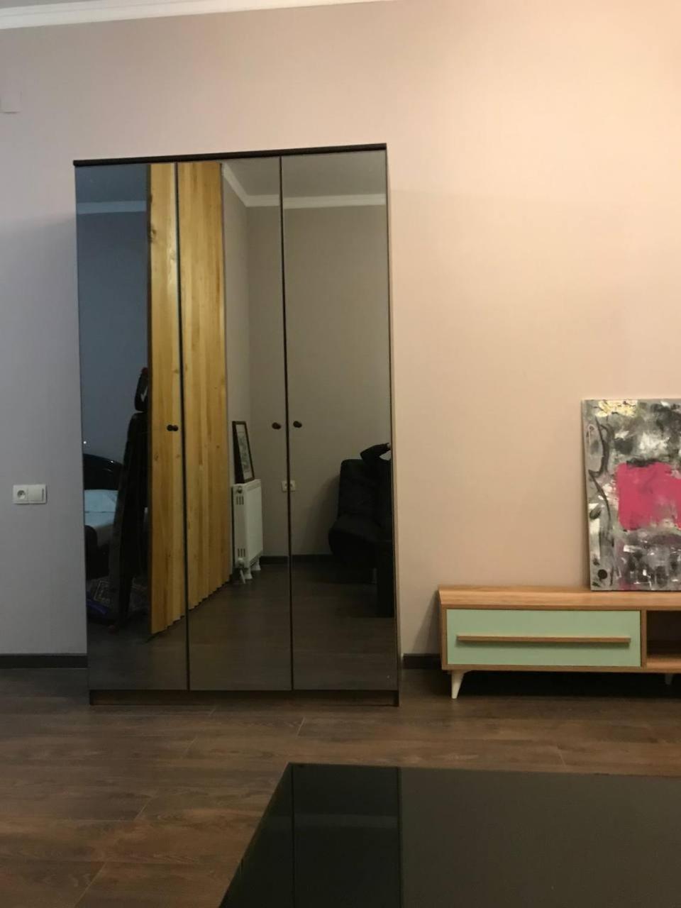 Room Studio 1 Тбилиси Экстерьер фото
